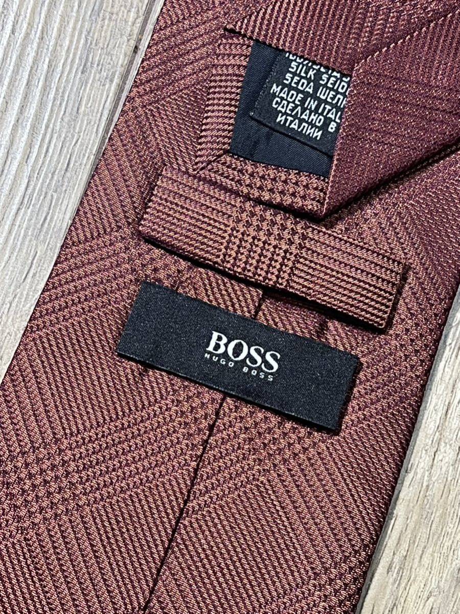  almost unused "HUGO BOSS" Hugo Boss check brand necktie 402211