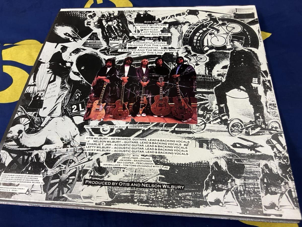Traveling Wilburys★中古LP/USオリジナル盤「トラヴェリング・ウイルベリーズ～Volume One」_画像3