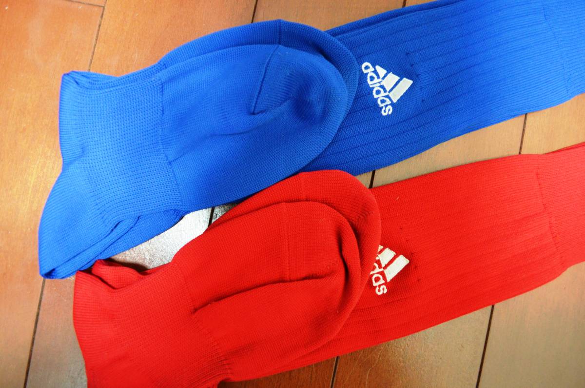 ◇US1◇中古 美品！　サッカー フットサル ソックス ストッキング adidas アディダス 赤　青 25-27　２点セット_画像3