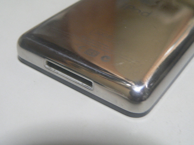 iPod classic 第5.5世代 MA446J 30GB 黒+白_画像8