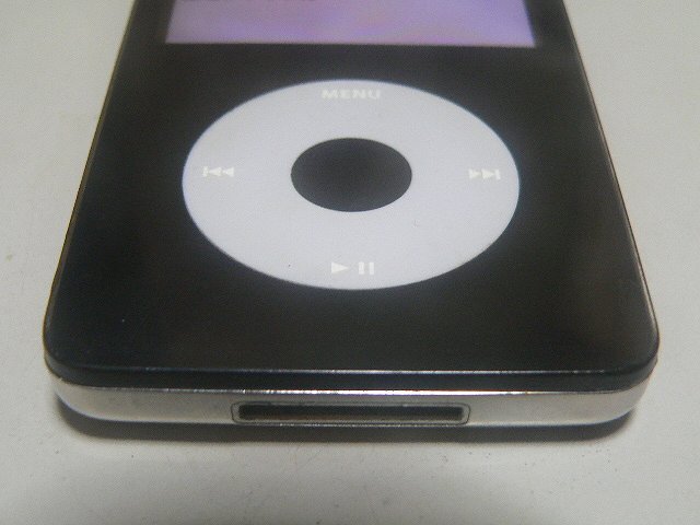 iPod classic 第5.5世代 MA446J 30GB 黒+白_画像5