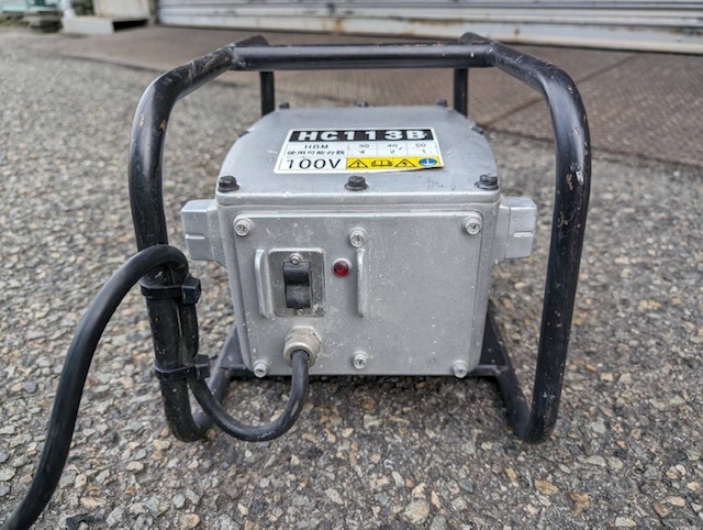 即決)エクセン・耐水型高周波インバータ・HC111A・100V・良品(1 即決)エクセン・耐水型高周波インバータ・HC111A・100V・良品(1