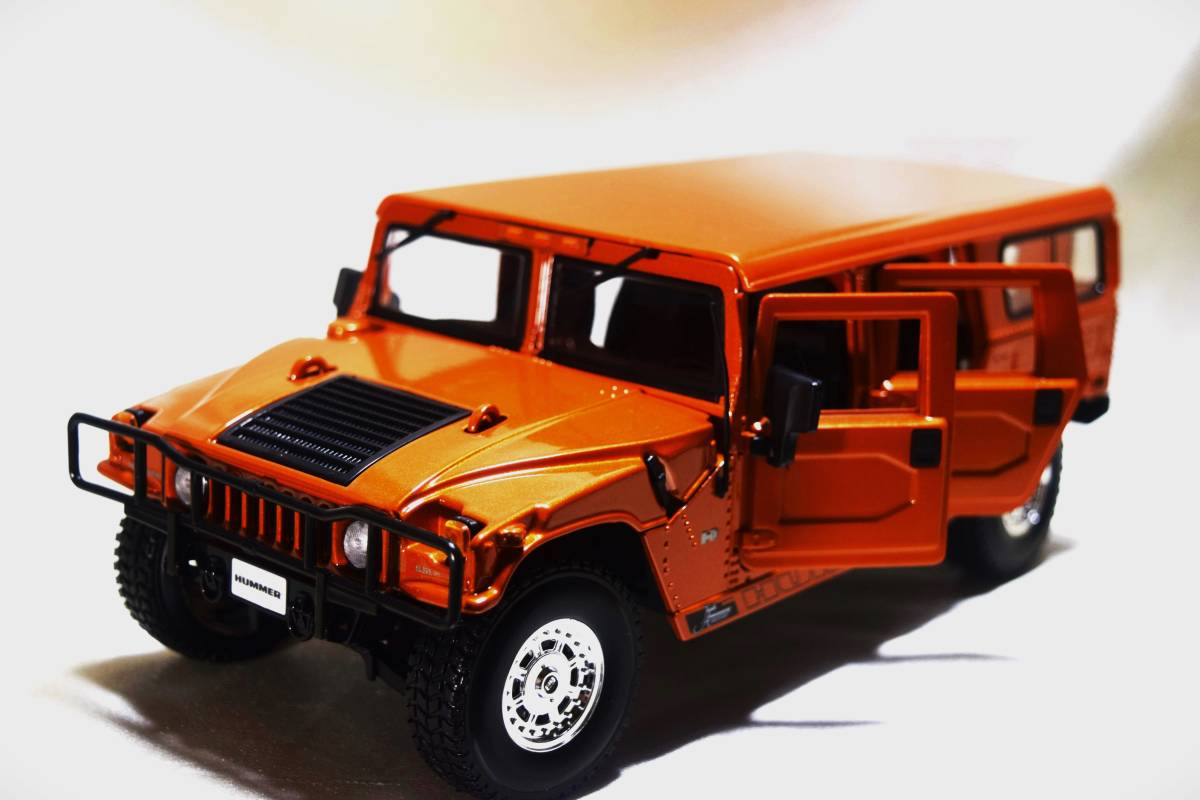 新品マイスト1/18【Maisto】■HUMMER H1/希少■ミニカー/BMW/フェラーリ/アウディ/ランボルギーニ/ポルシェ/オートアート/京商 _画像4