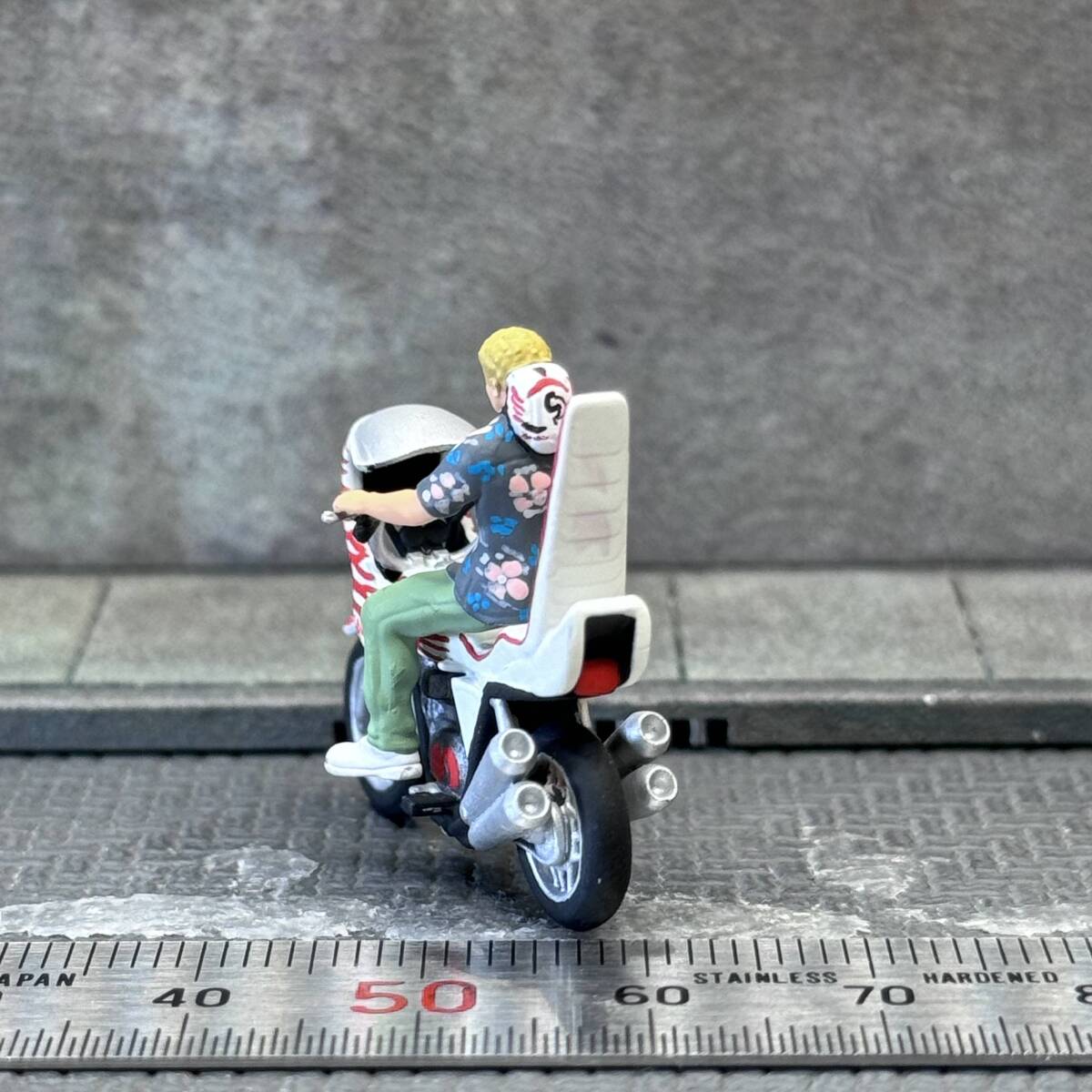 Yahoo!オークション - 【KS-679】1/64 スケール 暴走族 族車