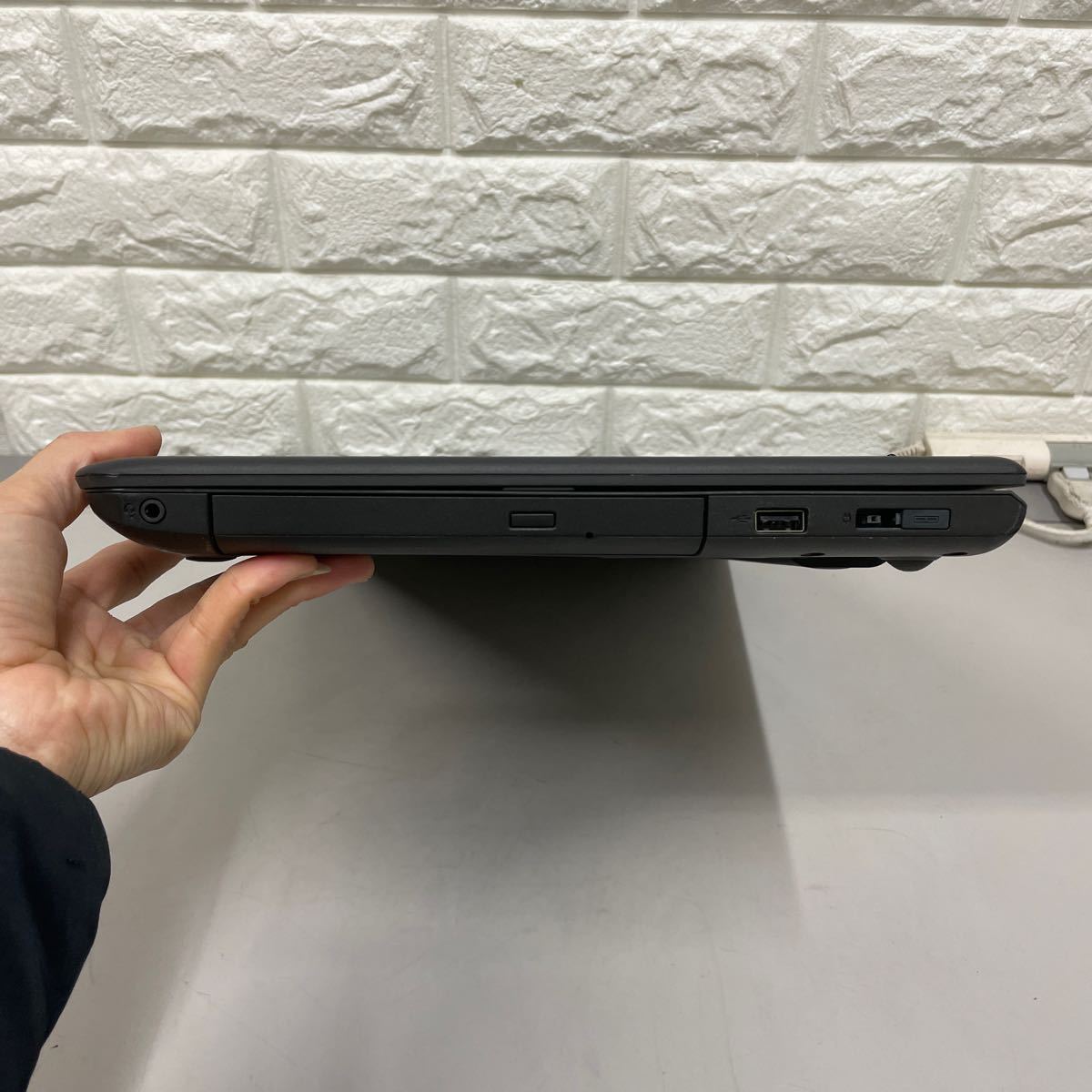 ノ47 Lenovo ThinkPad E550 Core i3 4005U 4GB _画像6