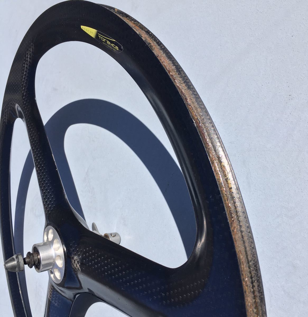 Yahoo!オークション - 激レア TORAYCA 3バトン carbon ホイール Yahoo!オークション - 激レア TORAYCA 3バトン carbon ホイール