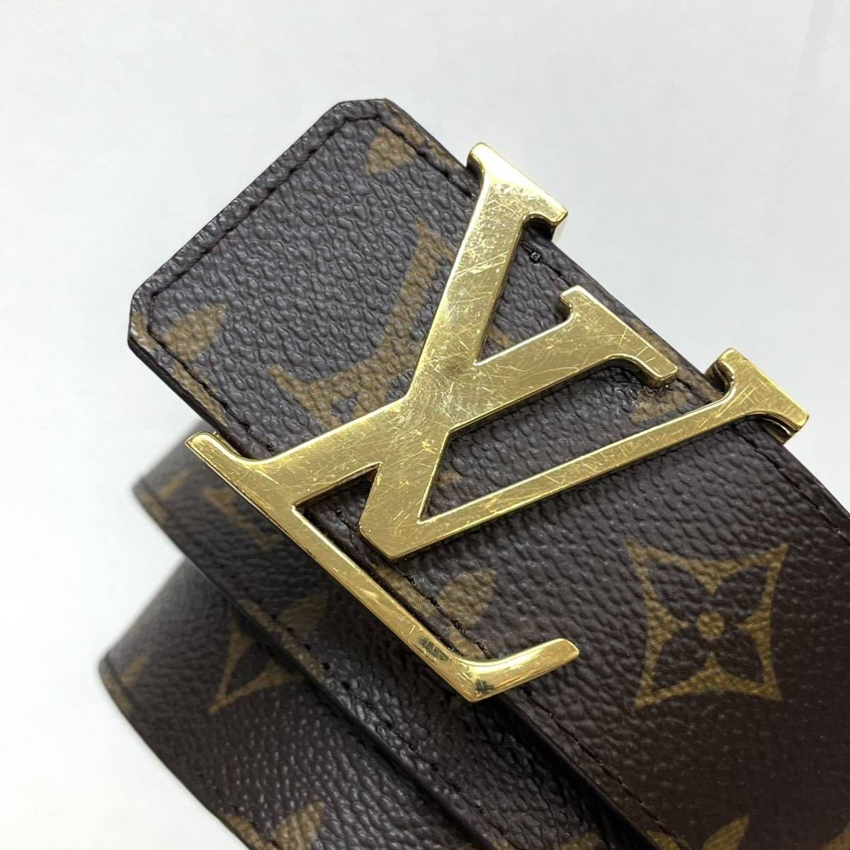 高級 箱保存袋付き LOUIS VUITTON ルイヴィトン サンチュール・LV