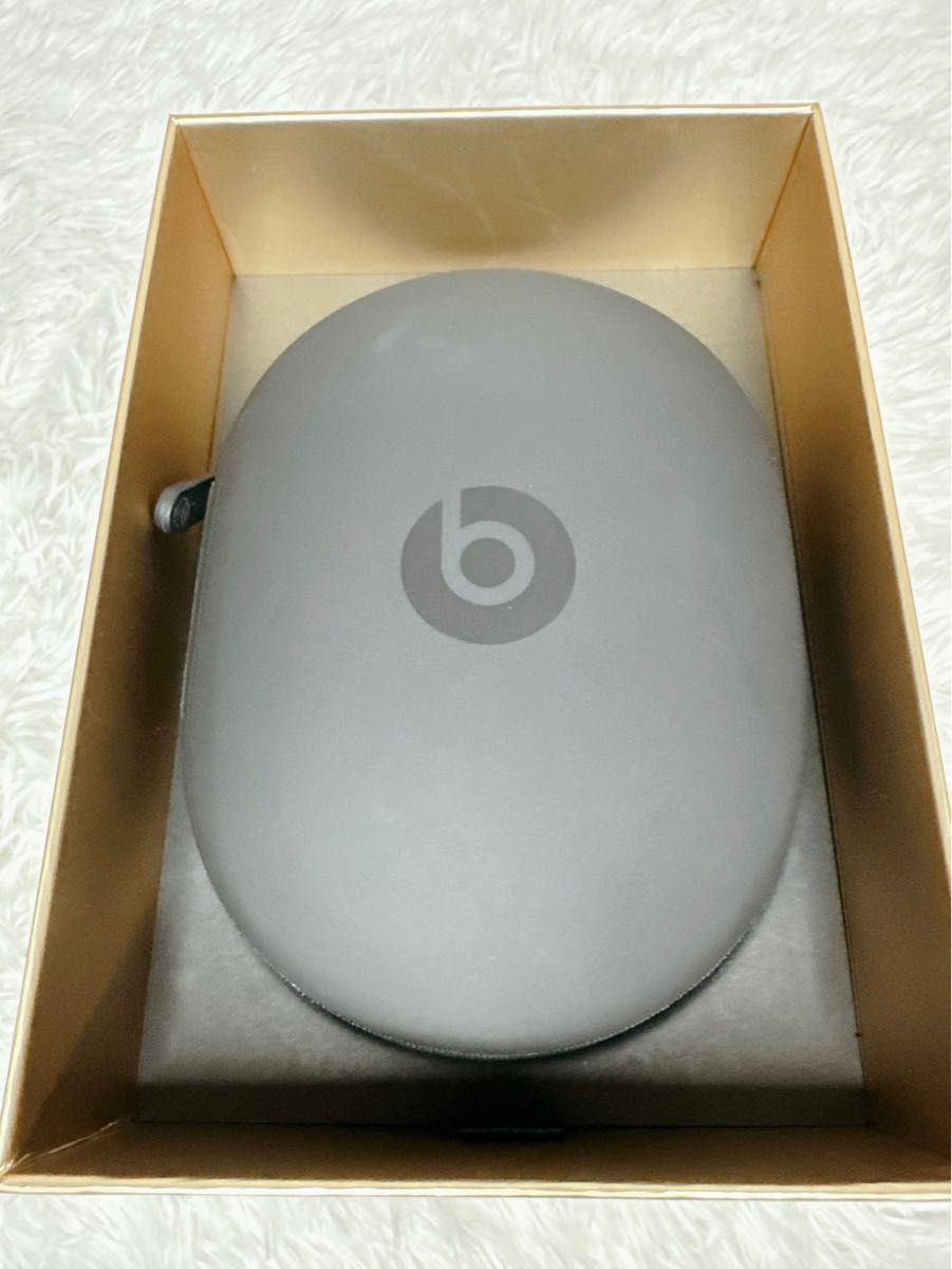 Beats Studio3 Wirelessヘッドフォン シャドーグレー