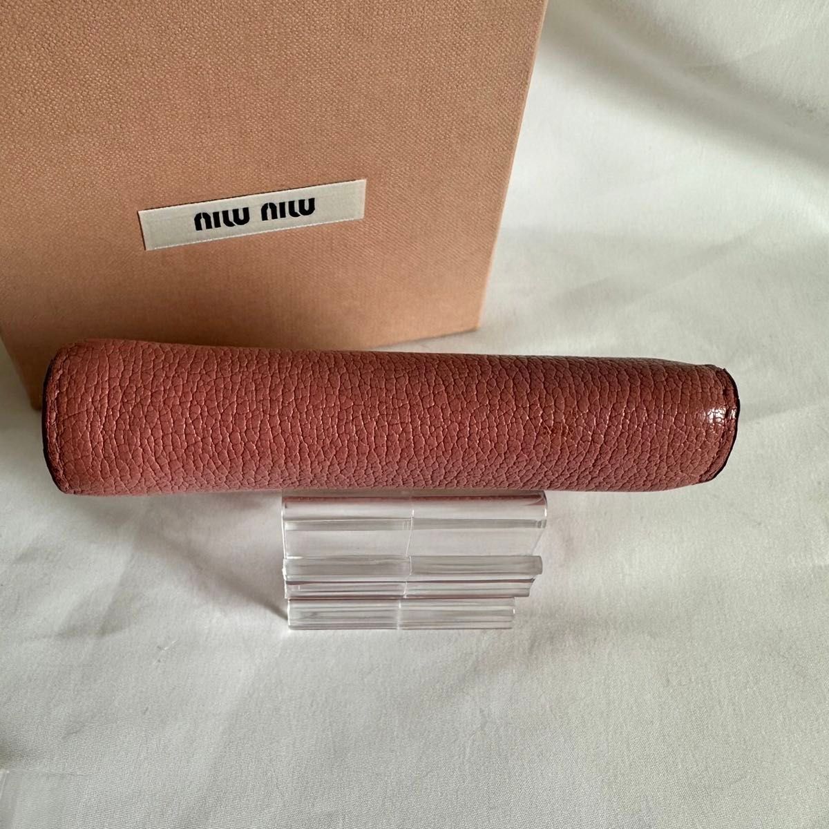 人気】miumiu 財布 ピンク ミュウミュウ ウォレット ハート 人気】miumiu 財布 ピンク ミュウミュウ ウォレット ハート