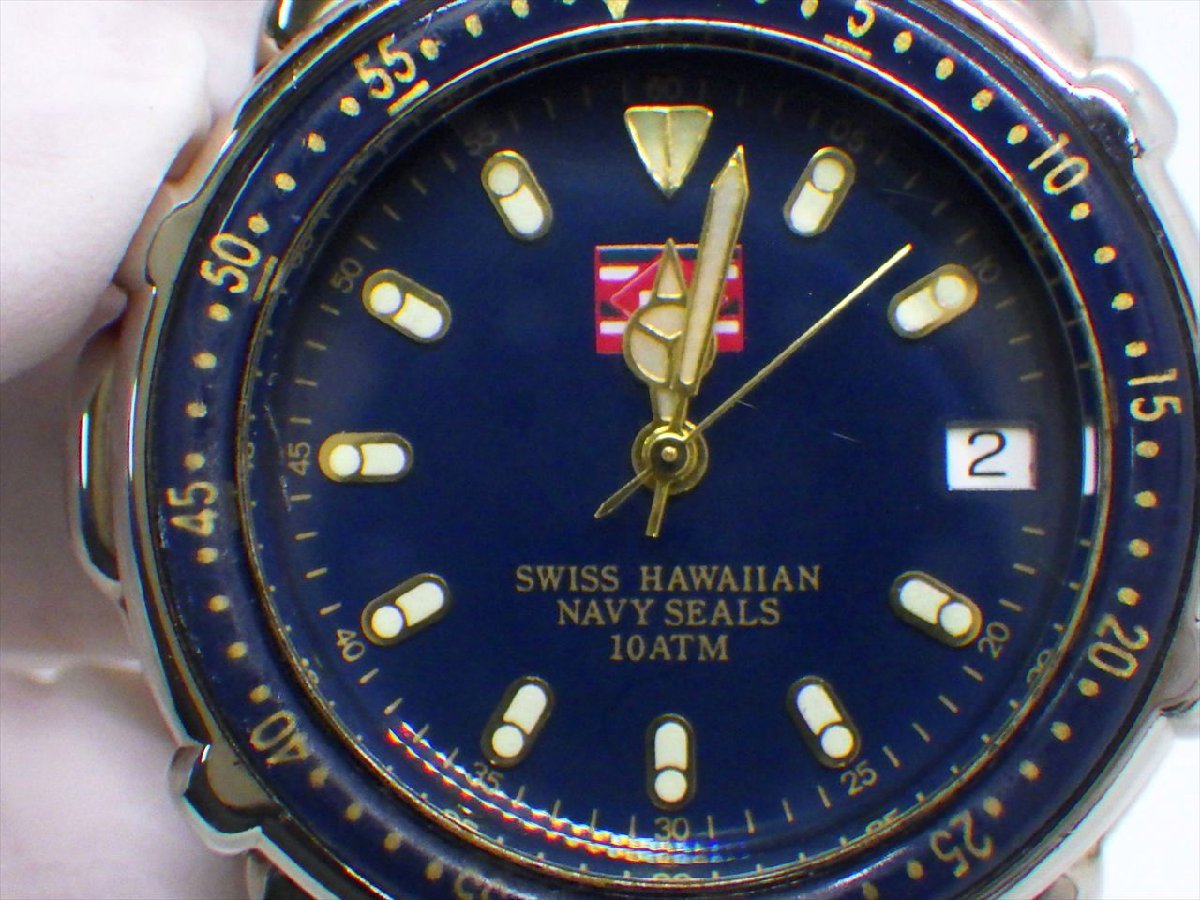 c23 送料無料 当時物 SWISS HAWAIIAN NAVY SEALS スイスハワイアン ネイビーシールズ 余りコマ付 方位磁石付 デイト 動作品 腕時計 メンズ_画像2
