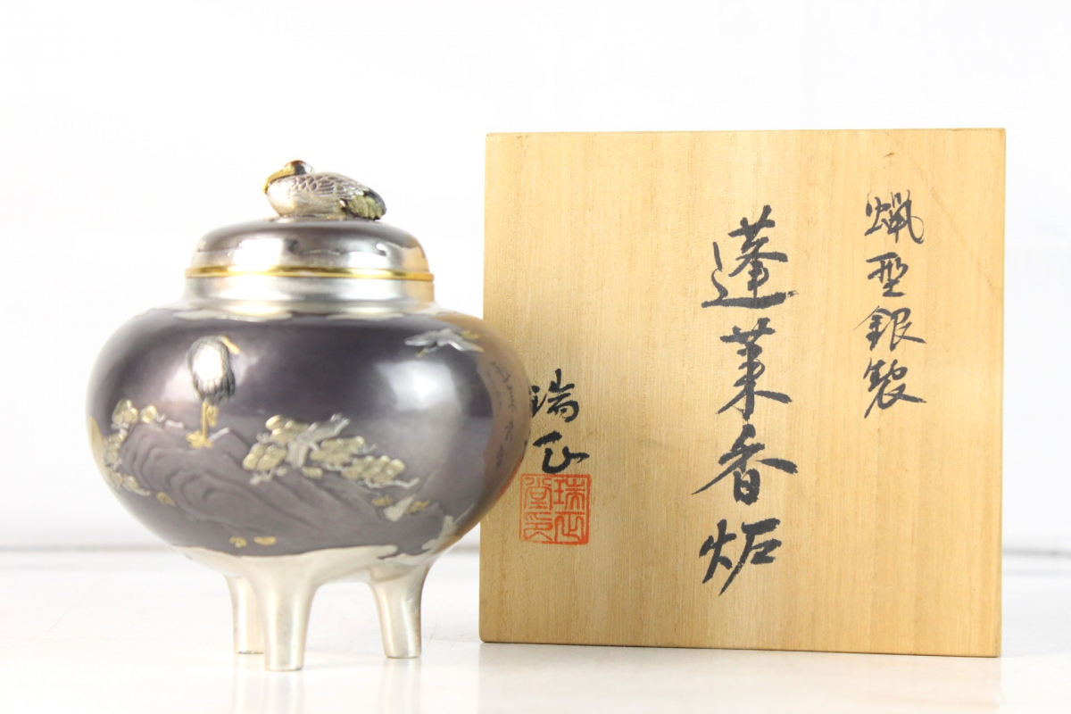 ト福】蓬莱香炉蝋型銀製瑞正作約0.85kg 工芸品金属工芸鶴木箱 ト福】蓬莱香炉蝋型銀製瑞正作約0.85kg 工芸品金属工芸鶴木箱