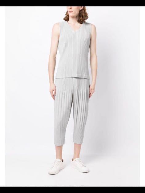 新品】HOMME PLISSE ISSEY MIYAKE プリーツ パンツ (定番の 新品】HOMME PLISSE ISSEY MIYAKE プリーツ パンツ (定番の