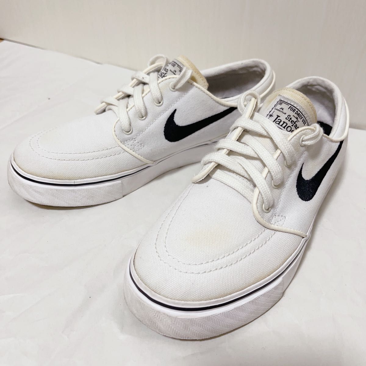 NIKE stefan Janoski ステファン ジャノスキー