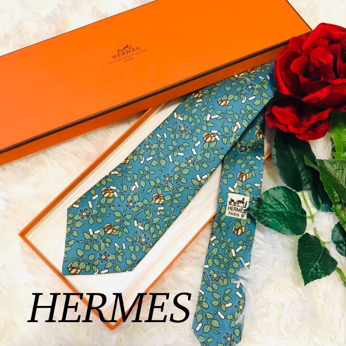 HERMES エルメス メンズ 男性 紳士 ネクタイ ブランドネクタイ 総柄 グリーン 緑 素敵 ビジネス 通勤 結婚式 新品未使用 剣先8.7cm_画像1