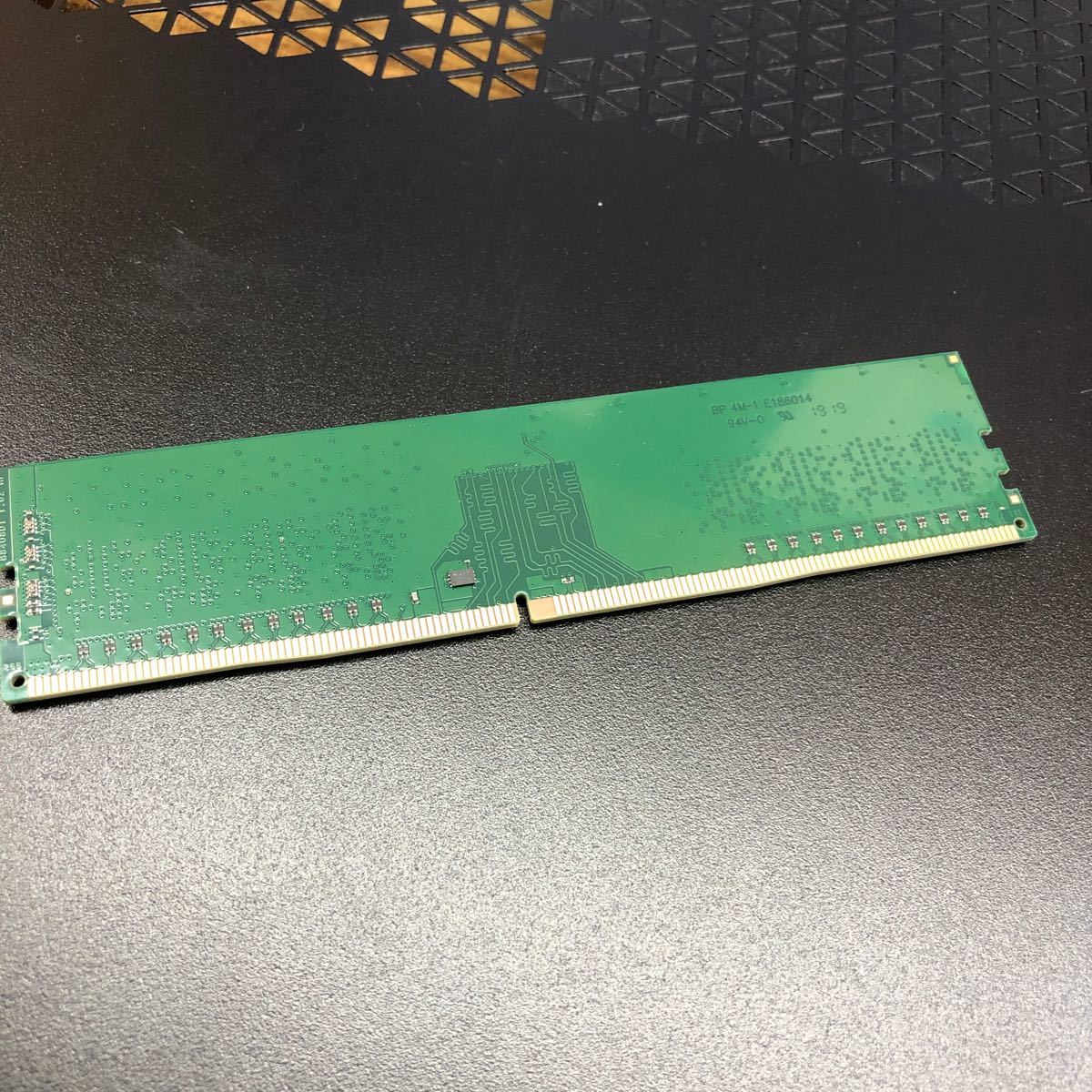 バッファロー デスクトップ用メモリー MV-D4U2400-B8G DDR4-2666(19) 8GX8_画像3