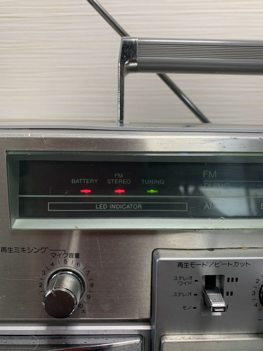  rare TOSHIBA Toshiba BOMBEAT RT-S90 radio-cassette secondhand goods maintenance ending 