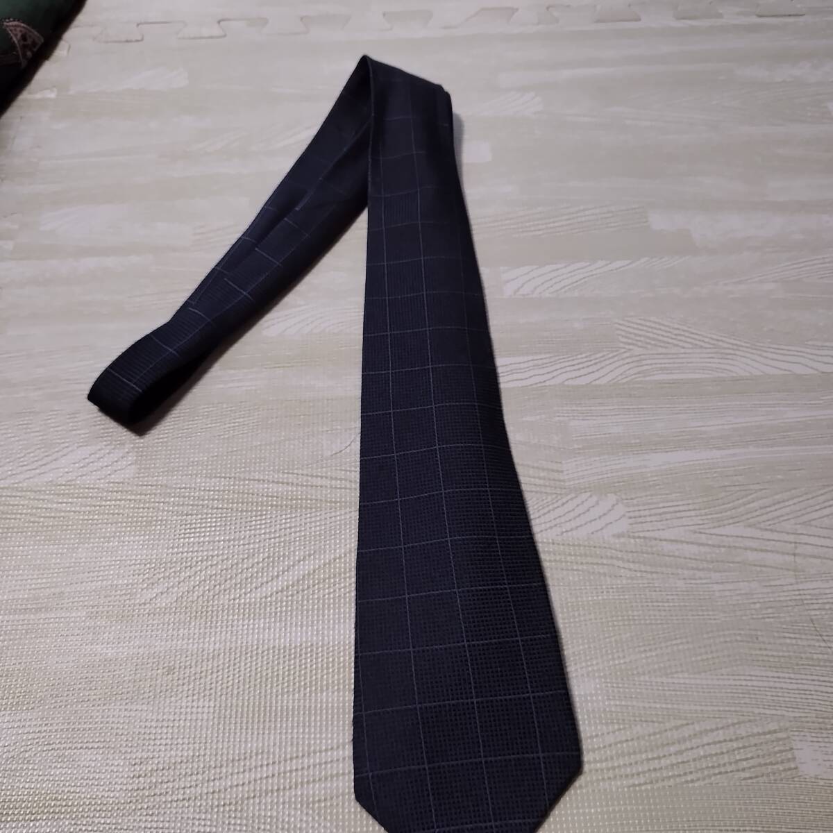  Calvin Klein necktie 4