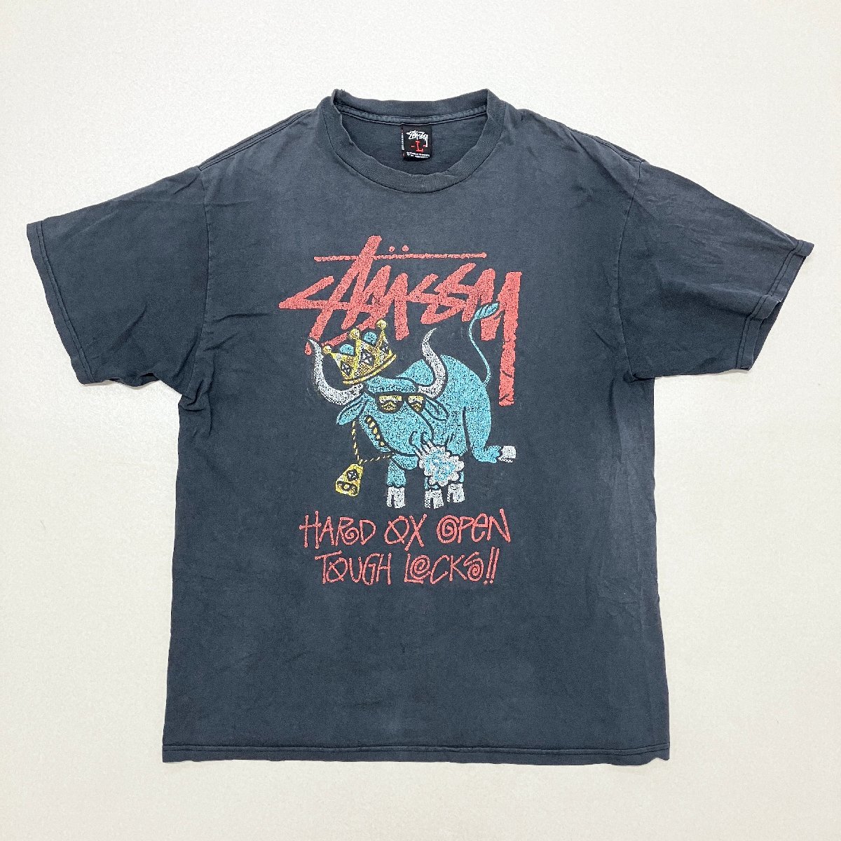 ●STUSSY ステューシー Tシャツ トップス クルーネック 半袖 プリント ビッグデザイン ブラック系 コットン100% サイズL メンズ 0.23kg●_画像1