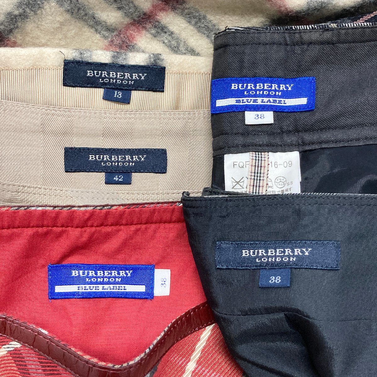 ●BURBERRY BLUE LABEL/LONDON バーバリー 5点まとめ パンツ スカート ミニ丈 プリーツ ノヴァチェック サイズMIX 等 卸 現状品 1.42kg●_画像7