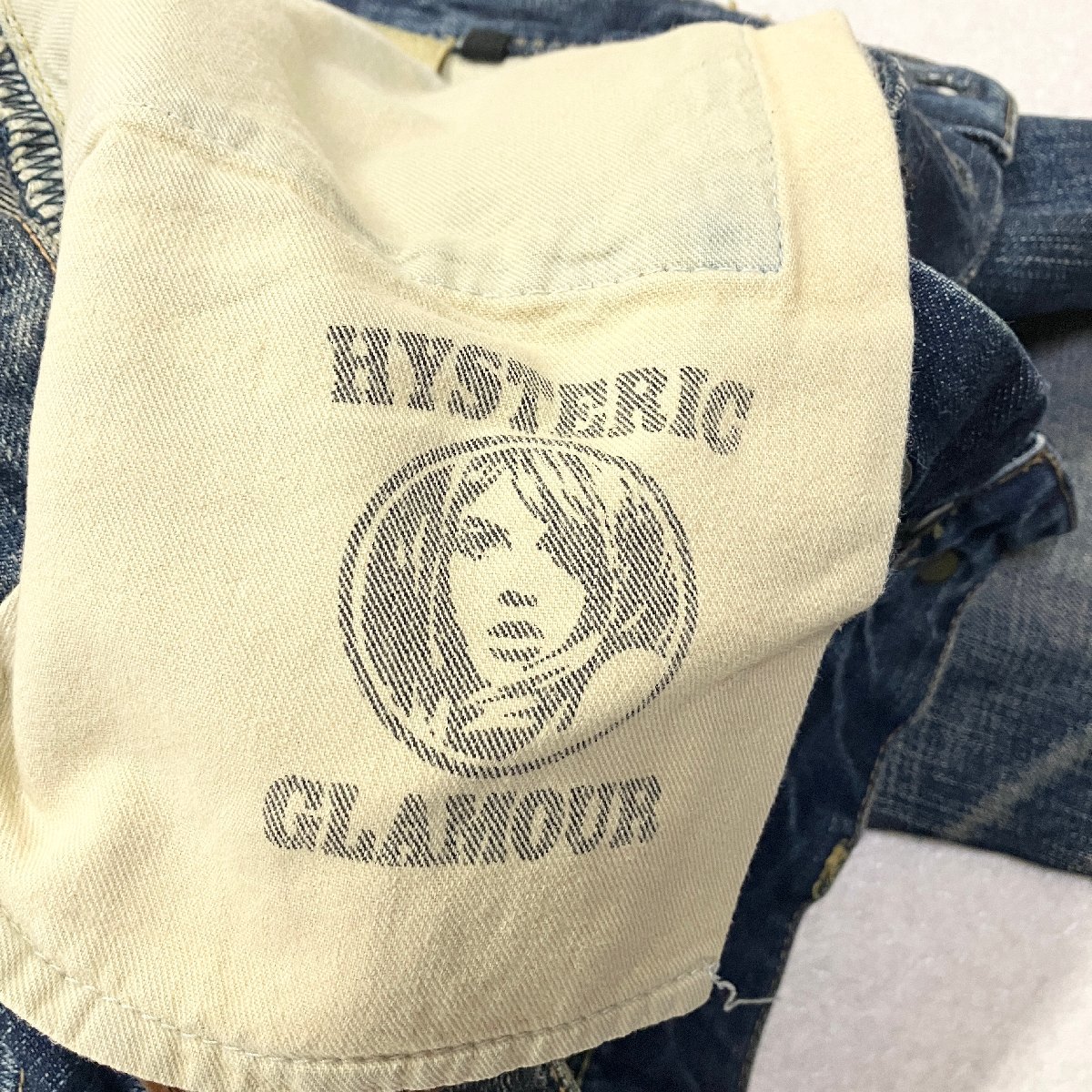 ●HYSTERIC GLAMOUR ヒステリックグラマー デニムパンツ No.0293AP10 革パッチ ダメージ加工 スタッズ 日本製 ブルー メンズ 0.71㎏●_画像6