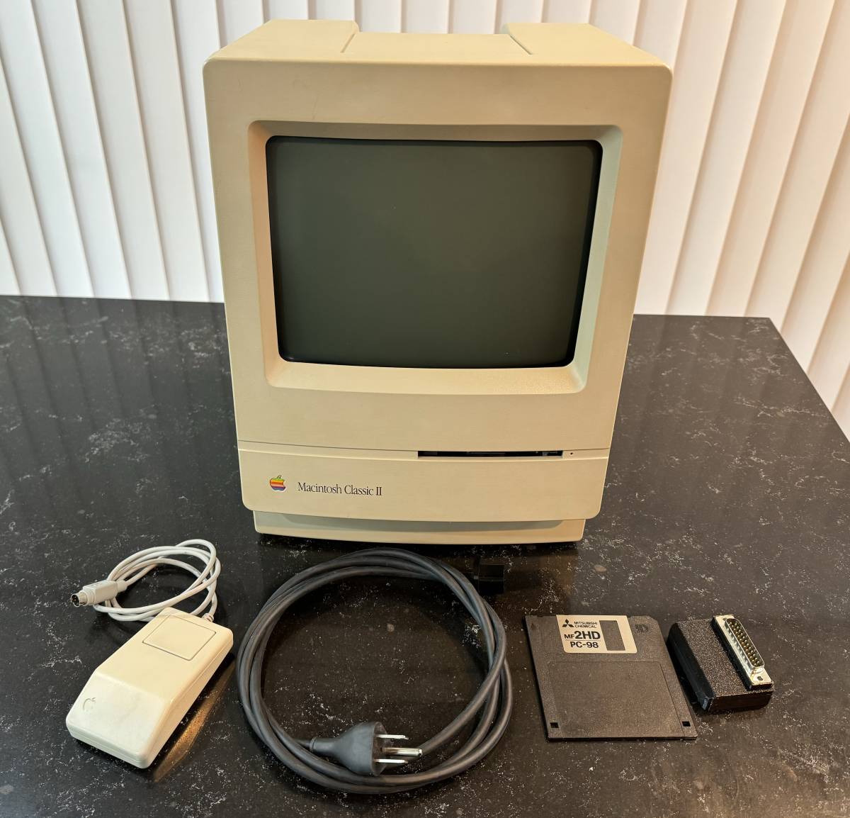 Apple Macintosh Classic II　+　BlueSCSI　+　マウス　+　FPUカード　メンテナンス済み・動作・美品_画像2