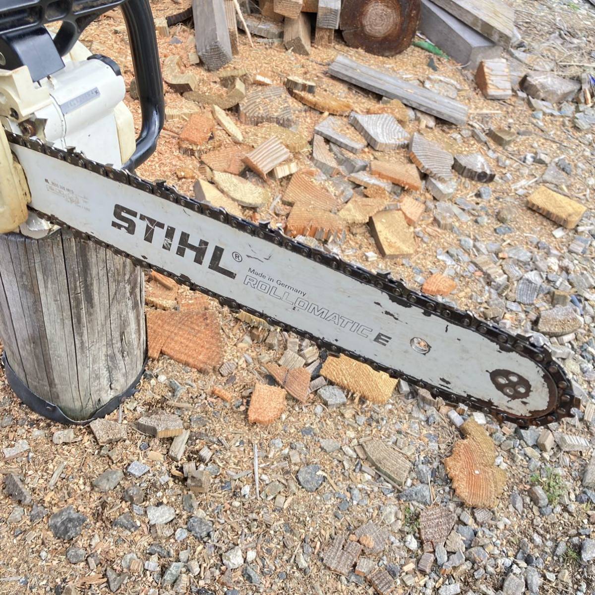 スチール STIHL エンジンチェーンソー 名機　プロミニ　MS200 バー40cm エンジン快調　動画　キャブオーバーホールキット新品_画像5