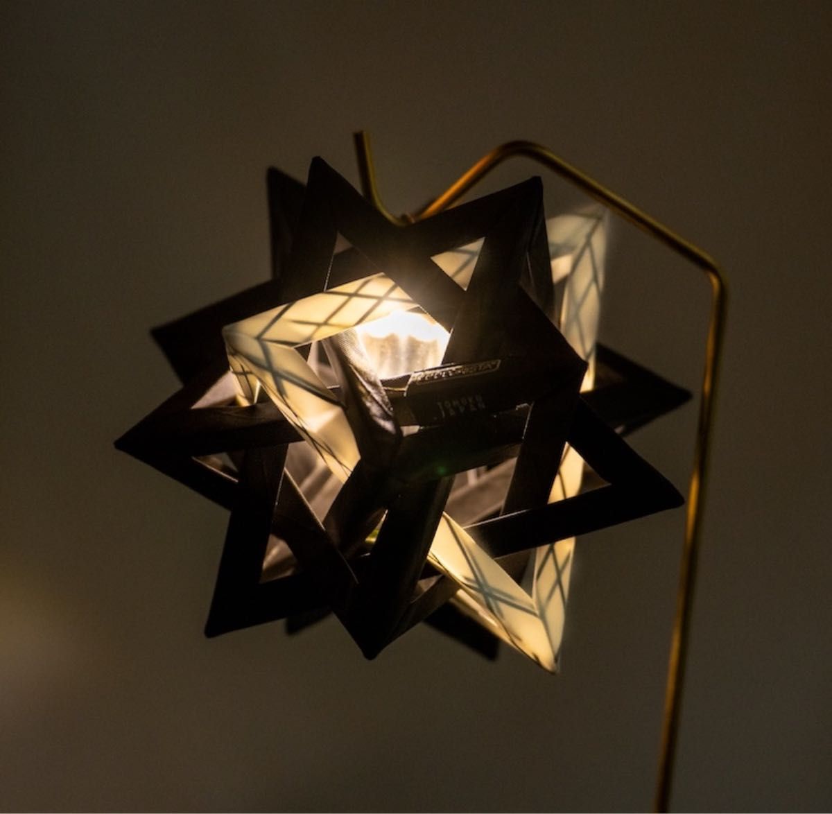 COLONISTA CONPE10 (コンペイトウ)Monotoneキャンプ用LED COLONISTA CONPE10 (コンペイトウ)Monotoneキャンプ用LED