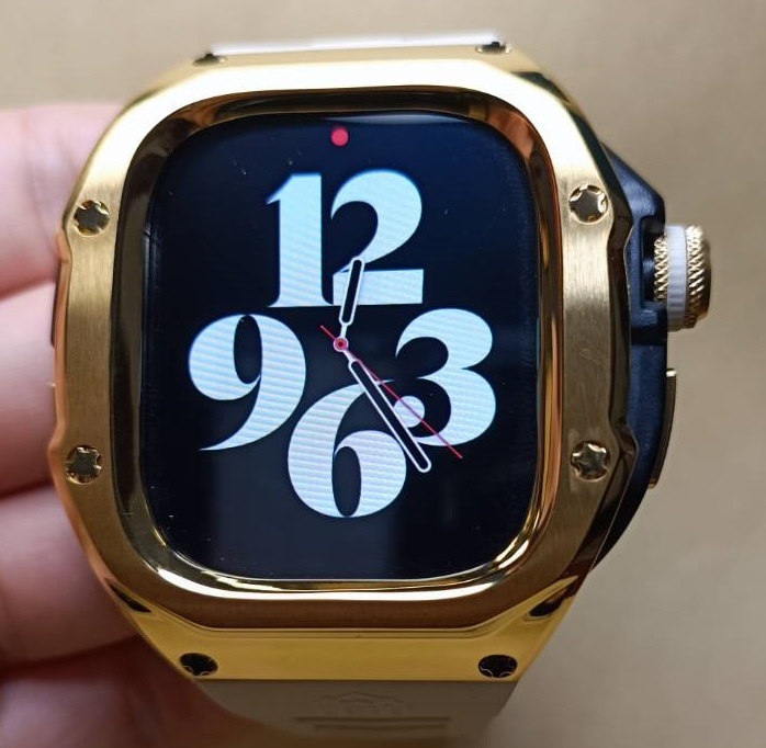 メタル金白 49mm apple watch ultra アップルウォッチウルトラ メタル金白 49mm apple watch ultra アップルウォッチウルトラ