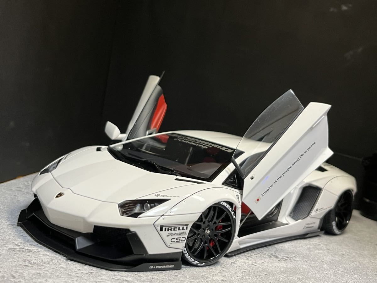 LBWK LB-WORKS Lamborghini Aventador AUTOart 1/18 ランボルギーニ アヴェンタドール ホワイト ミニカー リバティーウォークの画像1