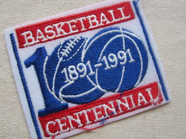 ビンテージ 90s BASKETBALL CENTENNIAL バスケットボール 100周年 NBA 1891-1991 ワッペン/パッチ USA 古着 アメリカ ユニフォーム ③ Z03_※糸の始末が甘いです