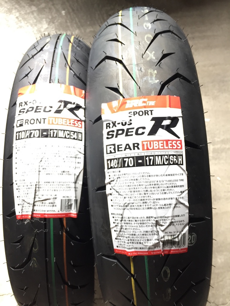 IRC 110/70-17　140/70-17　RX03　SPEC-R　送料無料 消費税込　CBR　ニンジャ　R25　_画像1