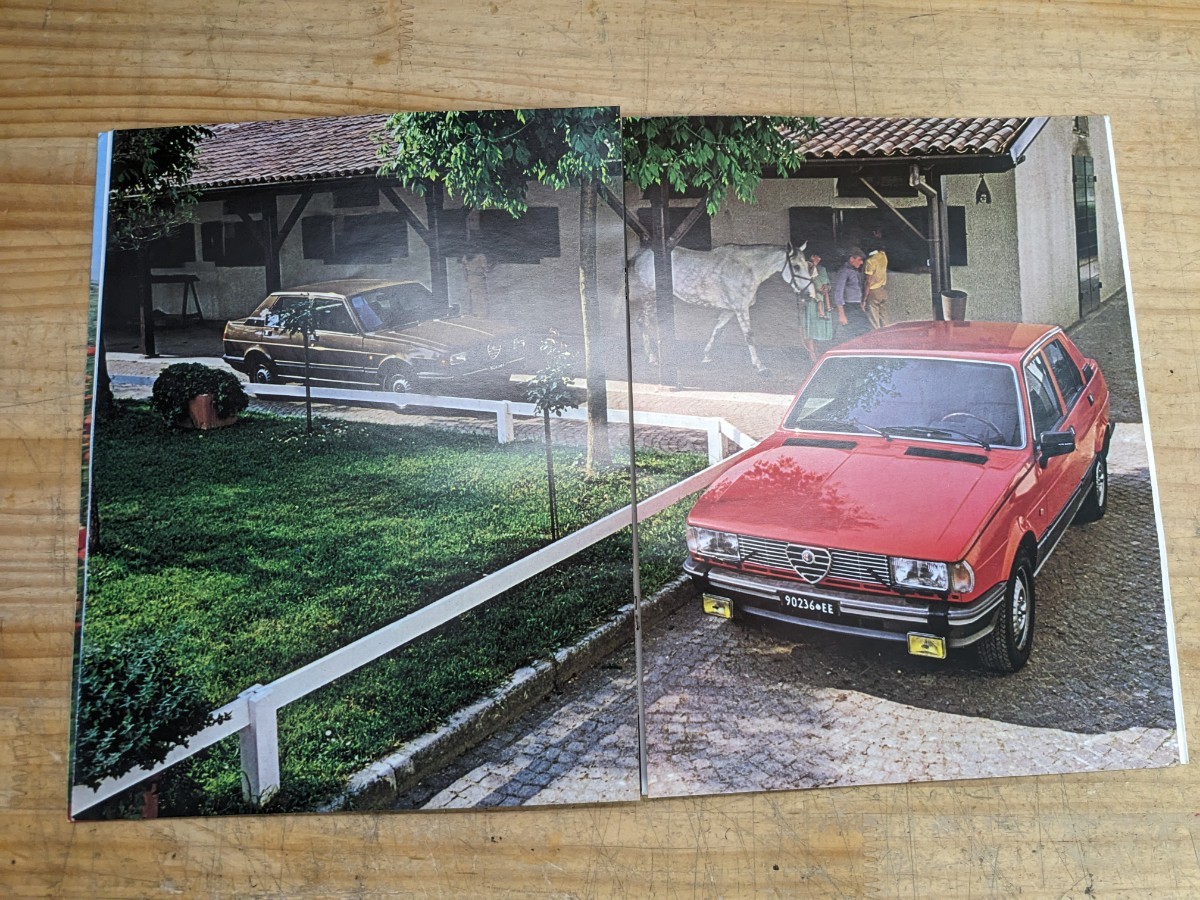 Z03□(カタログ)『アルファロメオ AlfaRomeo Giulietta ジュリエッタ』1982年 当時物 カタログパンフレット 旧車 英語版 240202_画像6