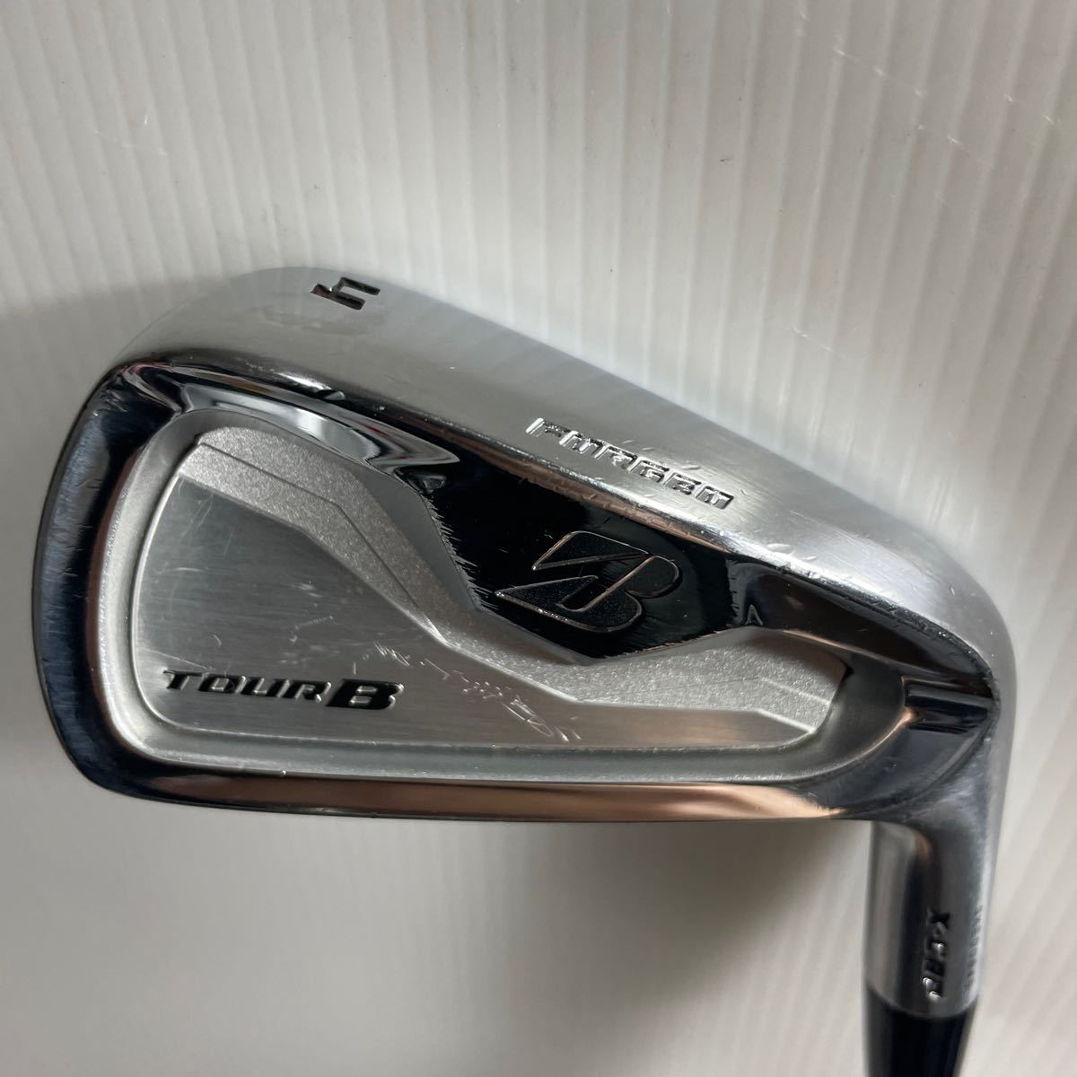 単品4番アイアン TOUR B X-CB FORGED #4 MODUS3 TOUR105 Sフレックス ブリヂストン ツアーB モーダス105 番 2178_画像1