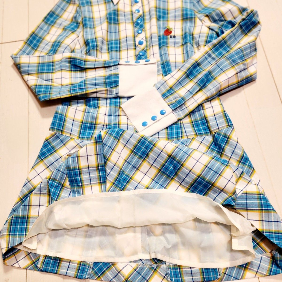 新品未使用】 BETTY'S BLUE ワンピース サイズ130~|Yahoo 新品未使用】 BETTY'S BLUE ワンピース サイズ130~|Yahoo