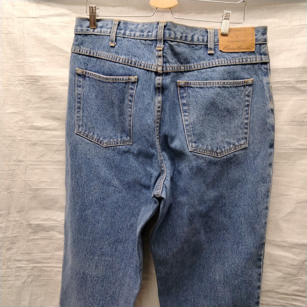 エディーバウアー Eddie Bauer　5ポケット ブルーデニム　ブルージーンズ　 DENIM　blue jeans　38 クラシックフィットバギー　テーパード_画像6