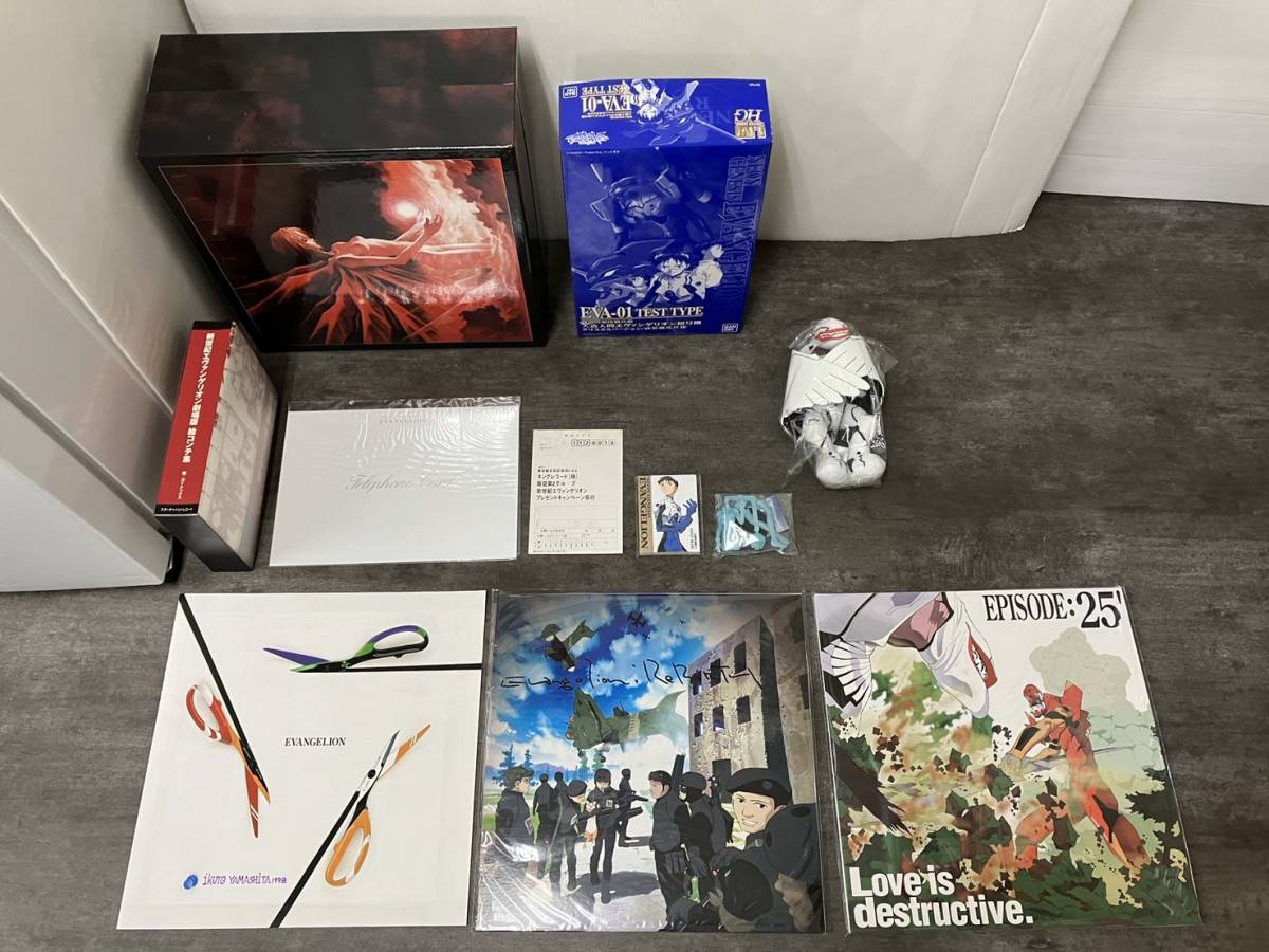新世紀エヴァンゲリオン 劇場版BOX 完全初回限定版 旧劇 LD 新世紀エヴァンゲリオン 劇場版BOX 完全初回限定版 旧劇 LD