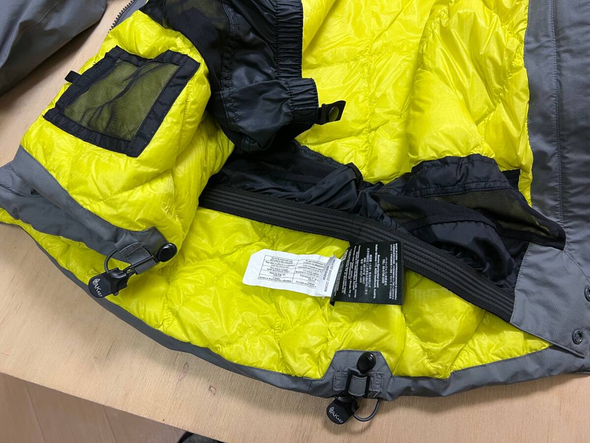 バートン BURTON AK457 LT Light Down Jacket サイズM 藤原 バートン BURTON AK457 LT Light Down Jacket サイズM 藤原