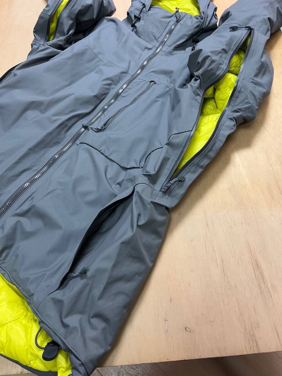 バートン BURTON AK457 LT Light Down Jacket サイズM 藤原 バートン BURTON AK457 LT Light Down Jacket サイズM 藤原