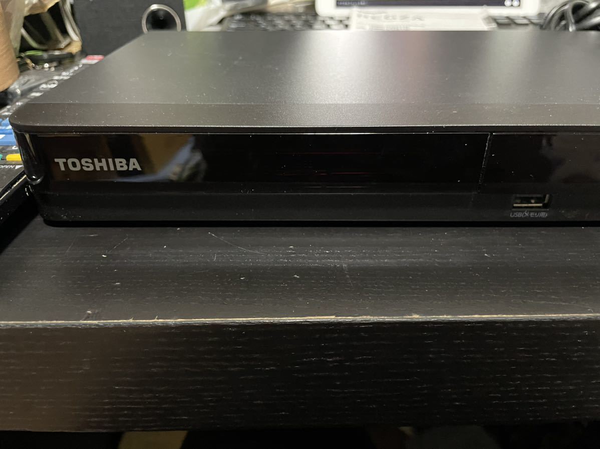 TOSHIBA 東芝 REGZA ブルーレイディスクレコーダー DBR-W1010 リモコン付 動作確認済み 中古 2021年製 _画像4