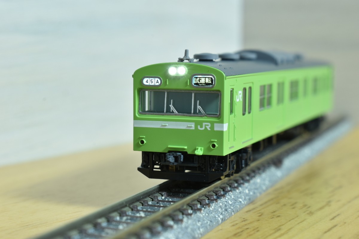 TOMIX 97935 クハ103（ユニットサッシ銀）JR103系通勤電車(JR西日本仕様・混成編成・ウグイス)セットばらし 1両 トミックス ②の画像1