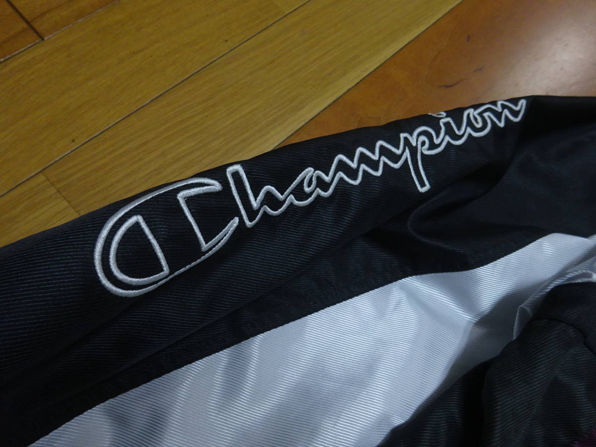 ■Ｋ-209 ■Champion 薄手ジャンパー　サイズL_画像6