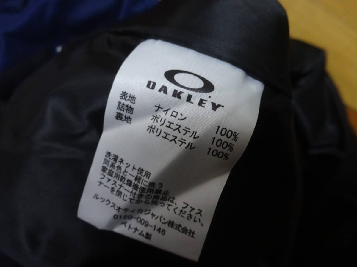 ■U-258 ■OAKLEY 中綿ナイロンジャケット　サイズＸＬ_画像3