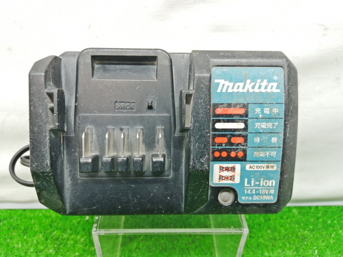 ジャンク品 makita マキタ 14.4V 18V 充電式 ドライバドリル・インパクトドライバ・14.4V-18V用 充電器 4点セット_画像9