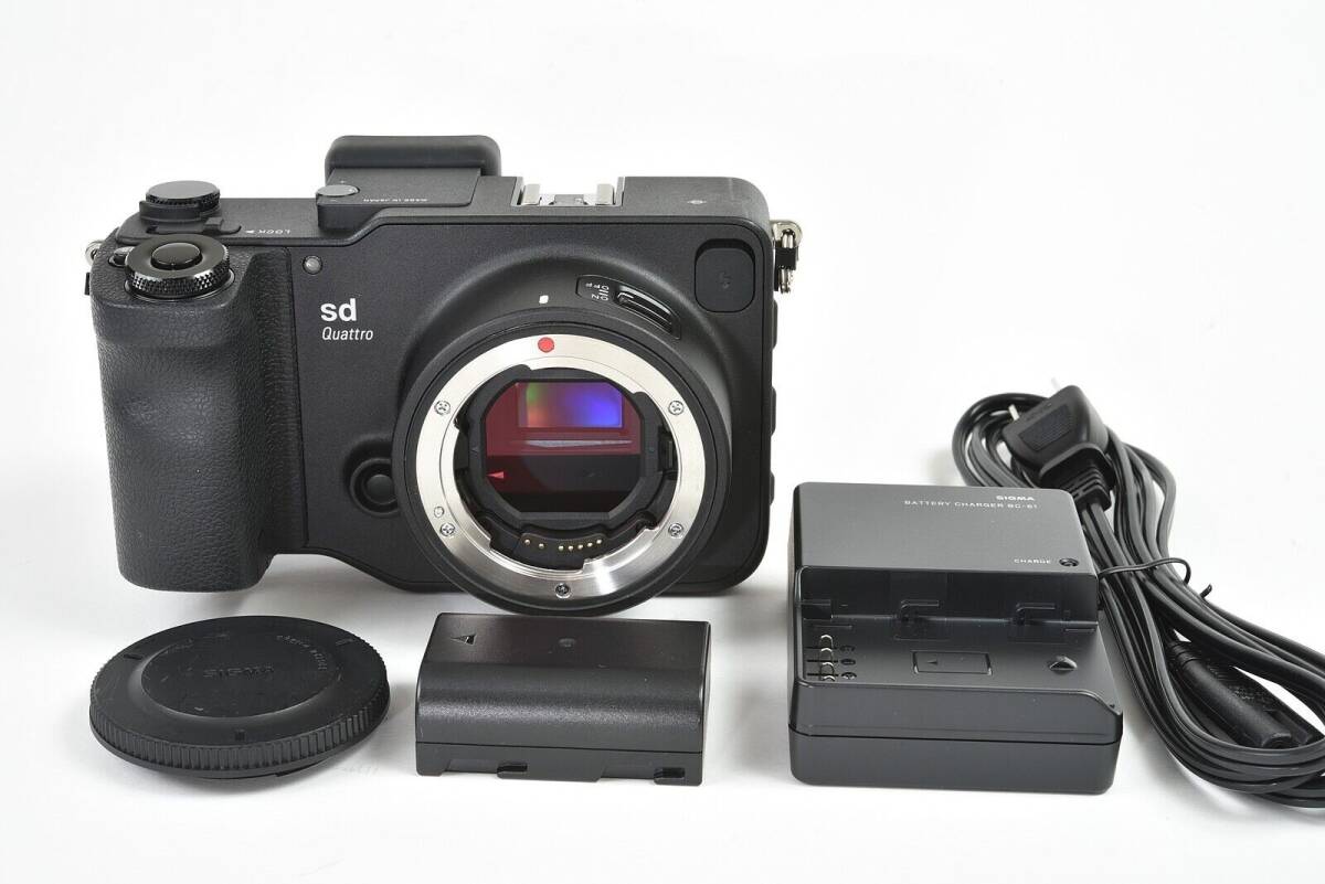 34000円 ☆極美品☆SIGMA シグマ SD Quattro ボディ 大人気機種 34000円 ☆極美品☆SIGMA シグマ SD Quattro ボディ 大人気機種