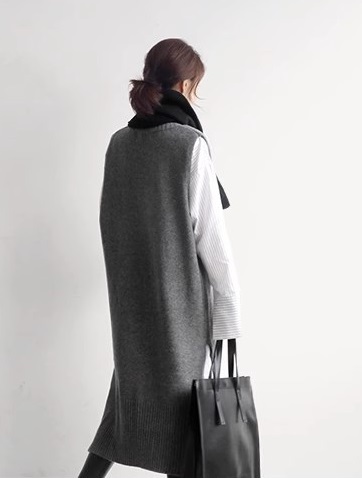 ラス1*新品【魅惑Style】とろみ素材 Vネック カシュクール アシメ スリット 入 ロング ワンピース ニット ベスト セーター グレー ★_画像5