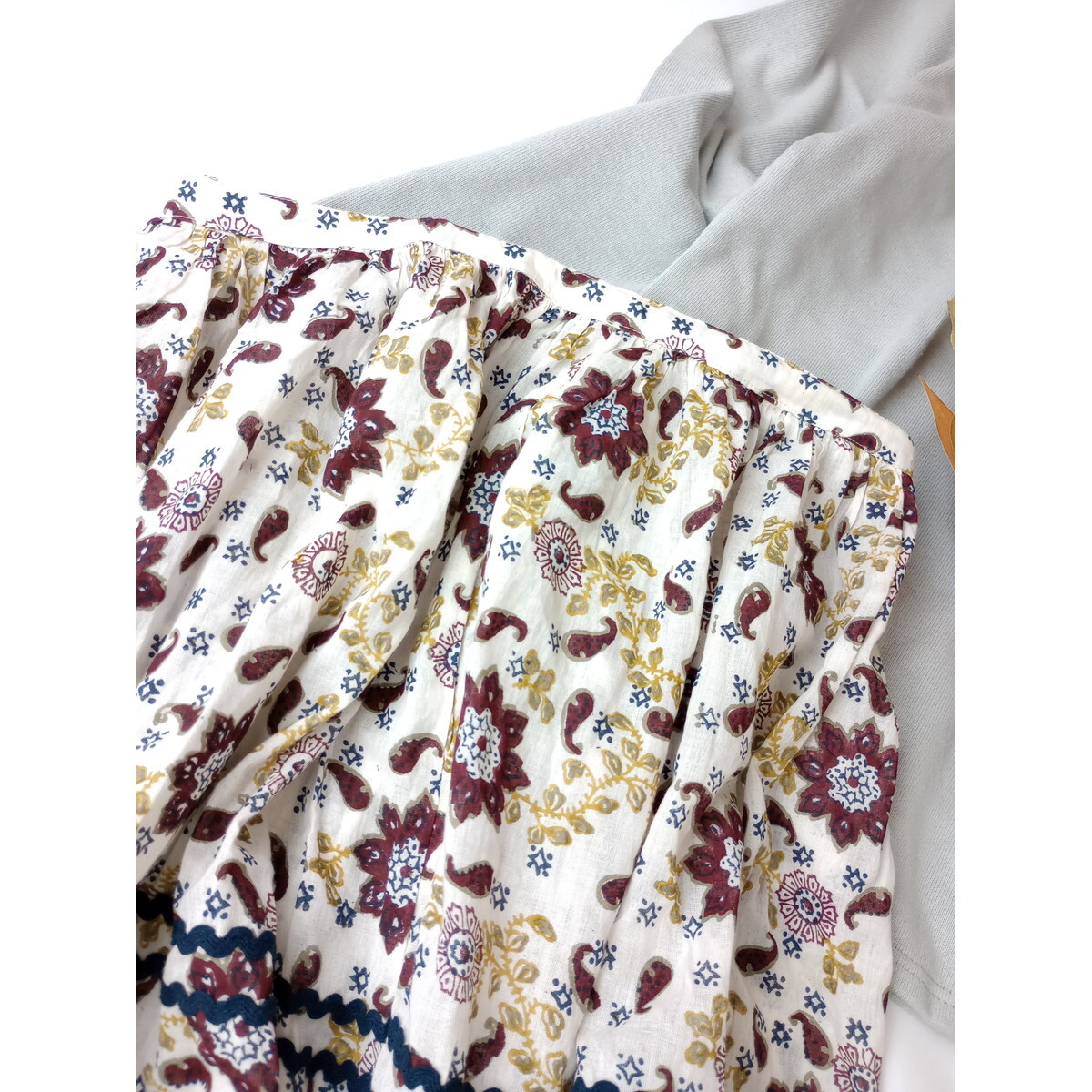 trepied トレピエ「着るだけで周りの視線を奪う存在感。」インド製 コットン100％ ブロックプリント ギャザー ロング スカート（50Y+5899）の画像2