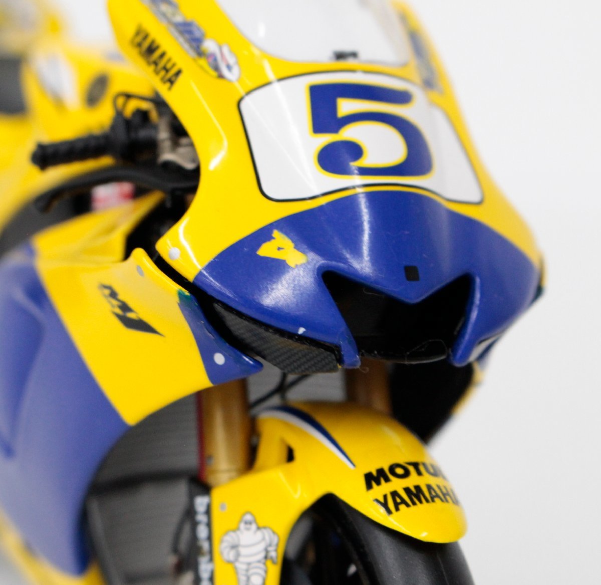 【中古・訳あり品】1/12 ヤマハ Yamaha YZR-M1 Camel Yamaha Team Colin Edwards MotoGP 2006 MOTUL #5 イエロー.,_画像7