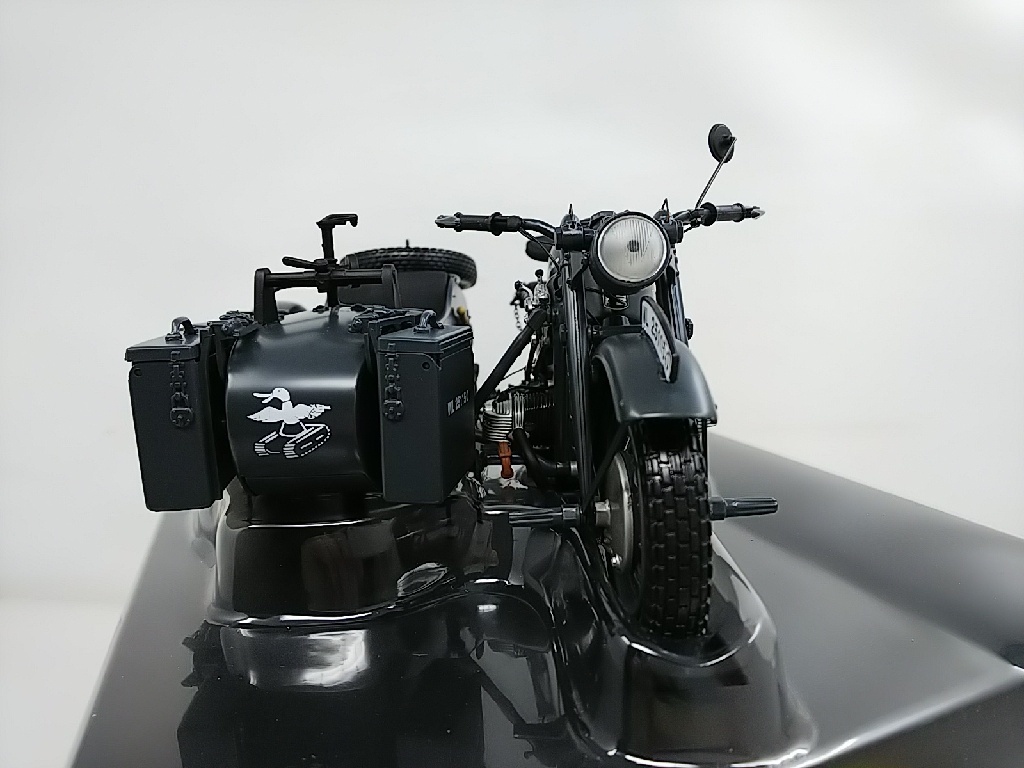 ■ タミヤ シュコー 1/10 ツェンダップ KS750 ミリタリーサイドカー モデルバイクミニカー_画像2