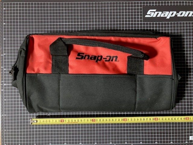 snap‐on　スナップオン　ツールバック　赤黒　BAGバック　収納手提げ・肩掛け　工具入れ_画像1