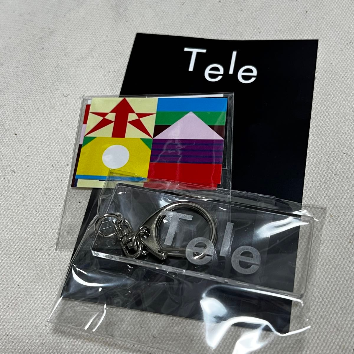 新品未開封 Tele キーホルダー ステッカー セット|Yahoo!フリマ 新品未開封 Tele キーホルダー ステッカー セット|Yahoo!フリマ